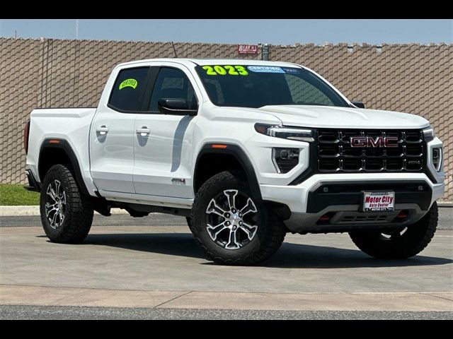 2023 GMC Canyon 4WD AT4