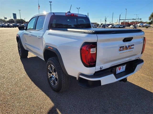 2023 GMC Canyon 4WD AT4