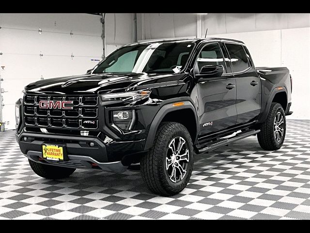 2023 GMC Canyon 4WD AT4