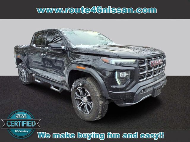 2023 GMC Canyon 4WD AT4