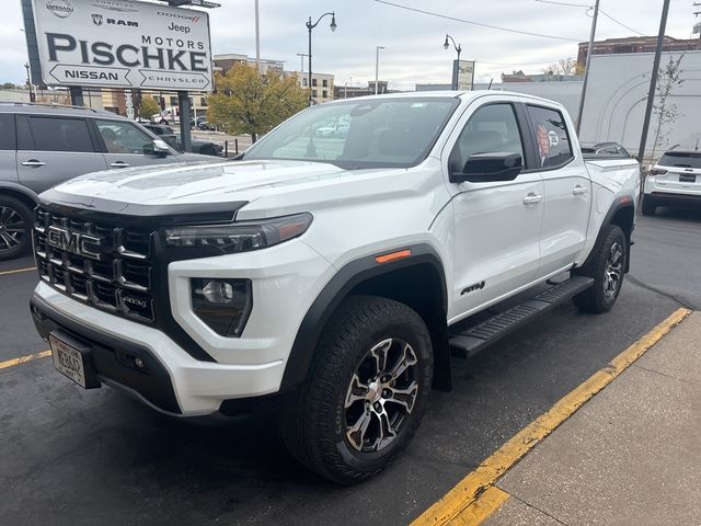 2023 GMC Canyon 4WD AT4