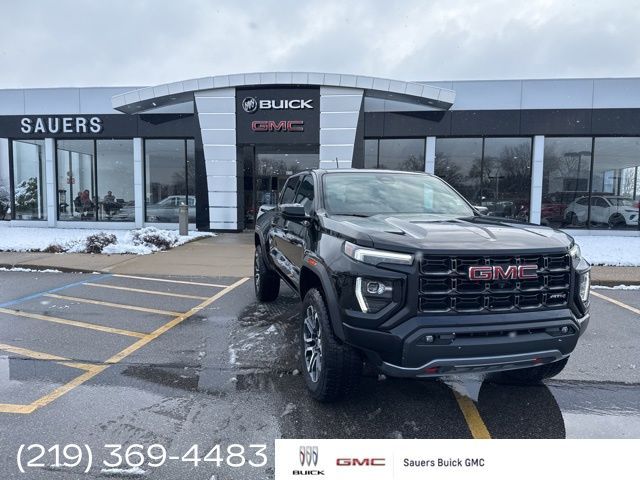 2023 GMC Canyon 4WD AT4