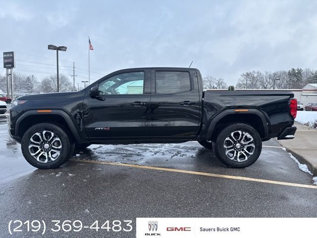 2023 GMC Canyon 4WD AT4