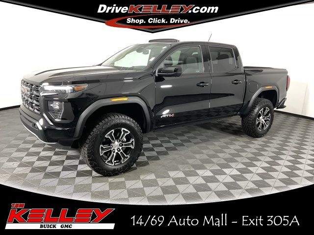 2023 GMC Canyon 4WD AT4