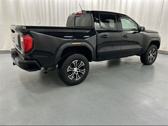 2023 GMC Canyon 4WD AT4