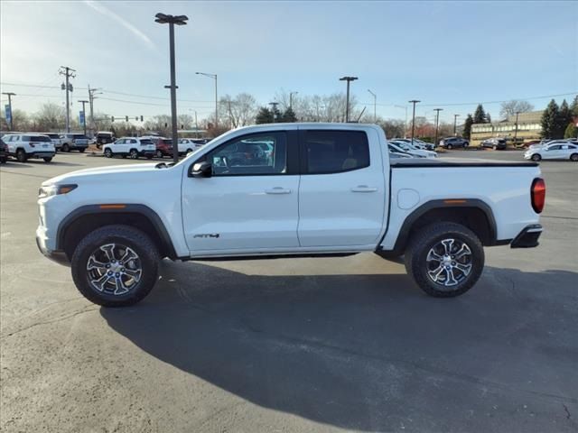 2023 GMC Canyon 4WD AT4