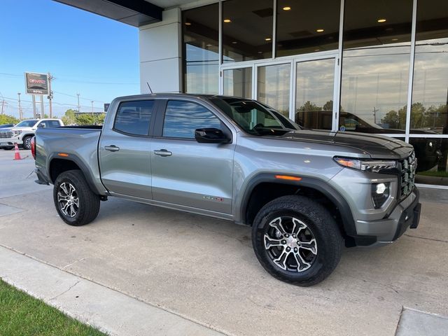 2023 GMC Canyon 4WD AT4