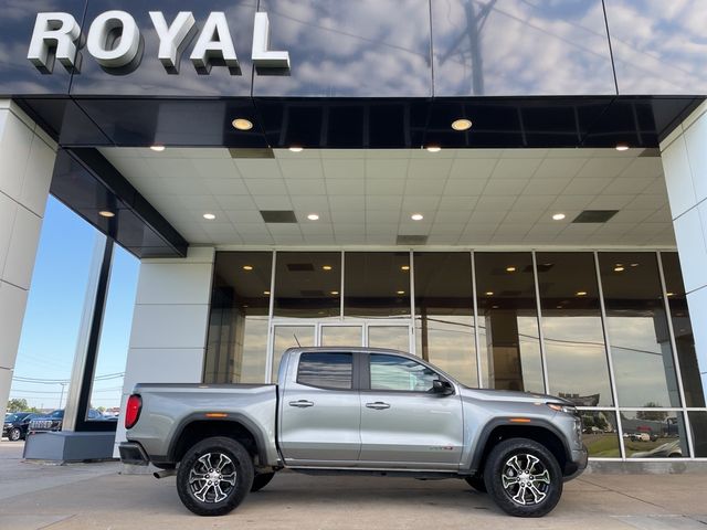 2023 GMC Canyon 4WD AT4