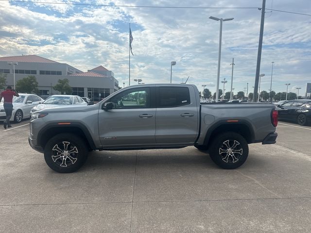 2023 GMC Canyon 4WD AT4