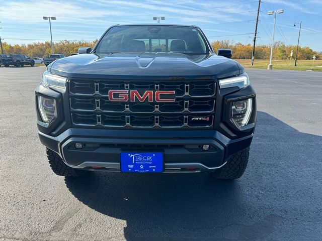 2023 GMC Canyon 4WD AT4