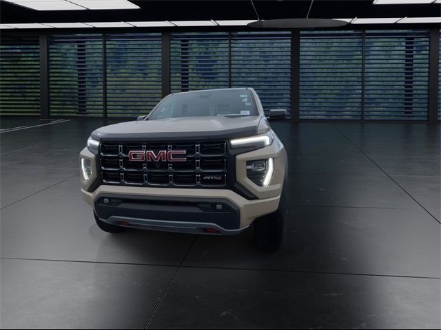 2023 GMC Canyon 4WD AT4