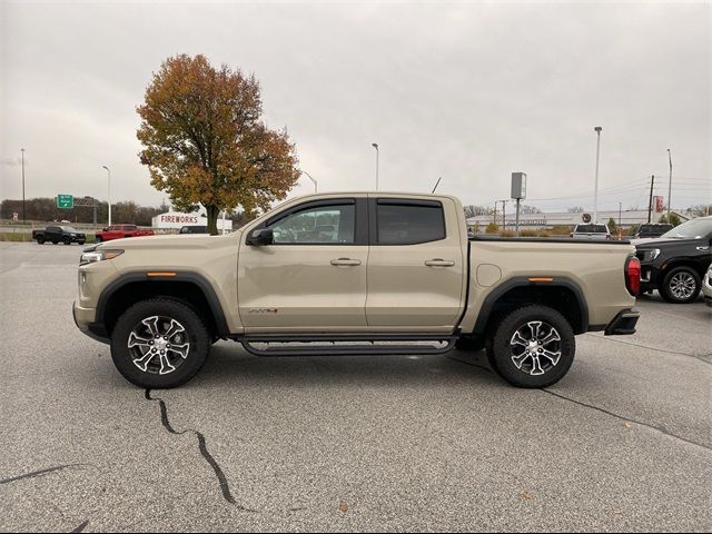 2023 GMC Canyon 4WD AT4