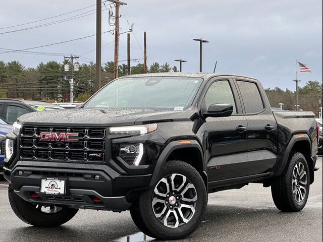 2023 GMC Canyon 4WD AT4