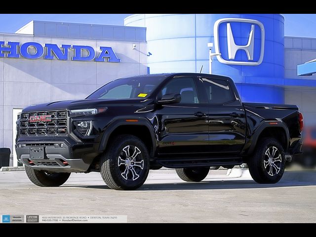 2023 GMC Canyon 4WD AT4