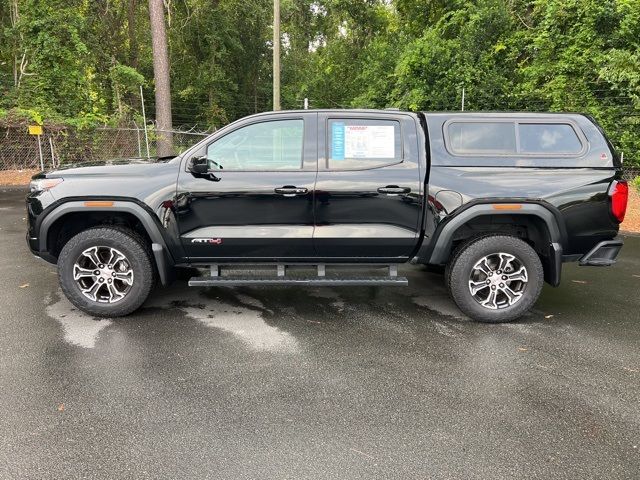 2023 GMC Canyon 4WD AT4