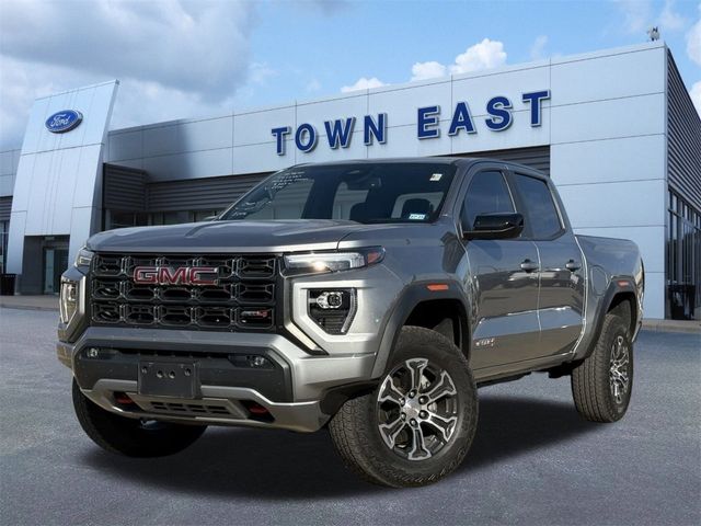 2023 GMC Canyon 4WD AT4