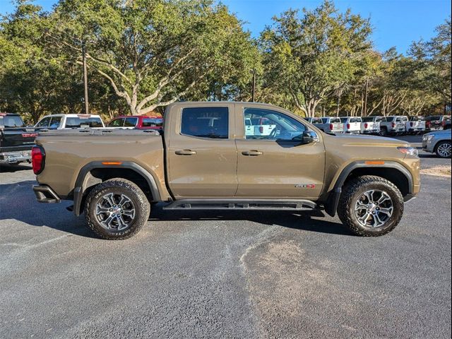 2023 GMC Canyon 4WD AT4