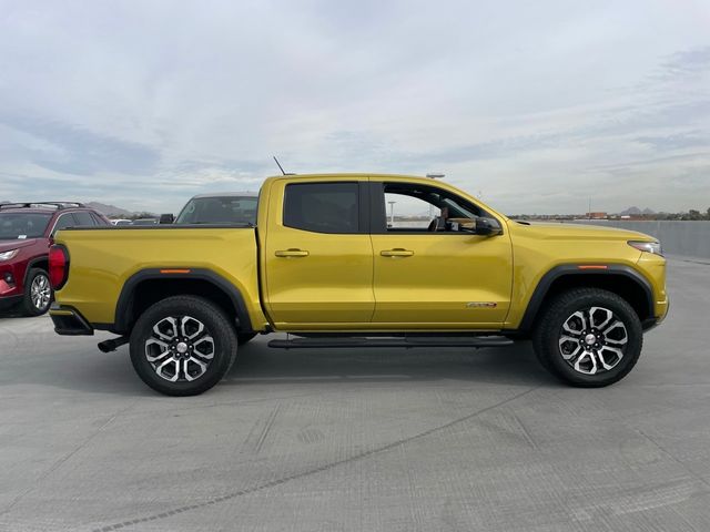 2023 GMC Canyon 4WD AT4