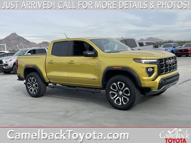 2023 GMC Canyon 4WD AT4