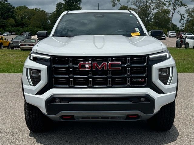 2023 GMC Canyon 4WD AT4