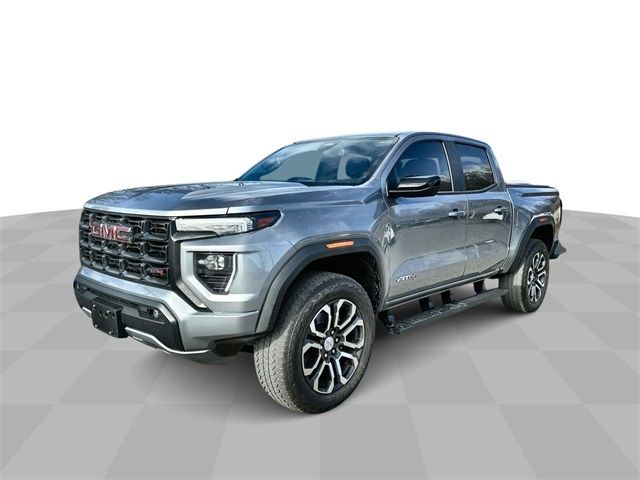 2023 GMC Canyon 4WD AT4