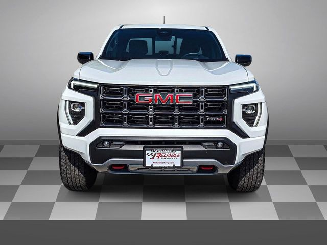 2023 GMC Canyon 4WD AT4