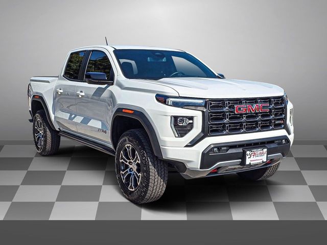 2023 GMC Canyon 4WD AT4