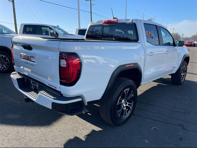 2023 GMC Canyon 4WD AT4