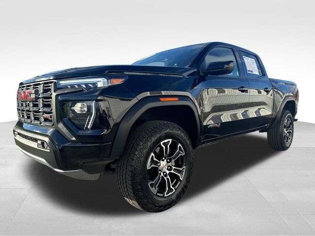 2023 GMC Canyon 4WD AT4