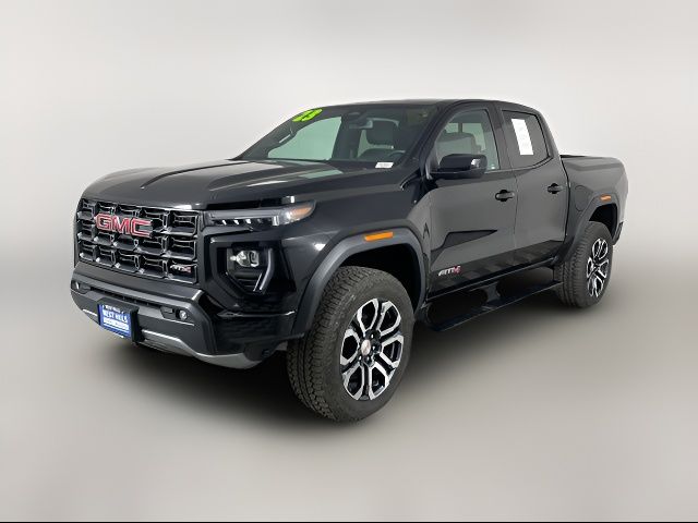 2023 GMC Canyon 4WD AT4