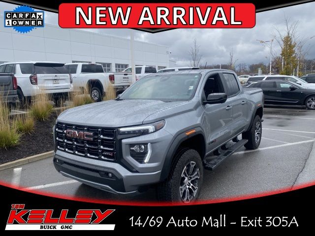 2023 GMC Canyon 4WD AT4