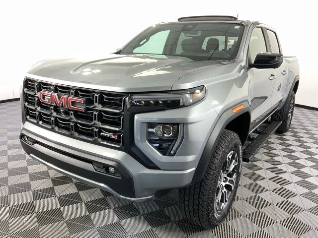 2023 GMC Canyon 4WD AT4