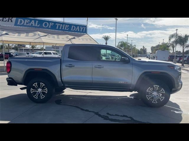 2023 GMC Canyon 4WD AT4