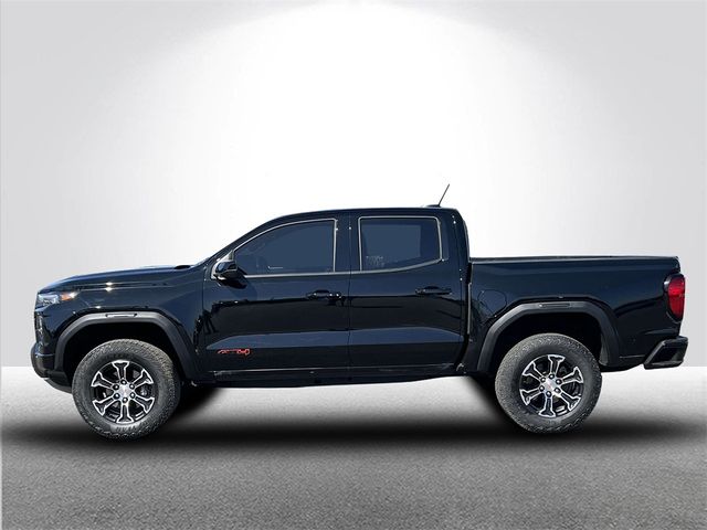 2023 GMC Canyon 4WD AT4