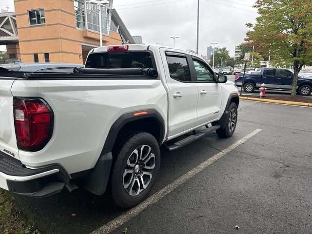 2023 GMC Canyon 4WD AT4