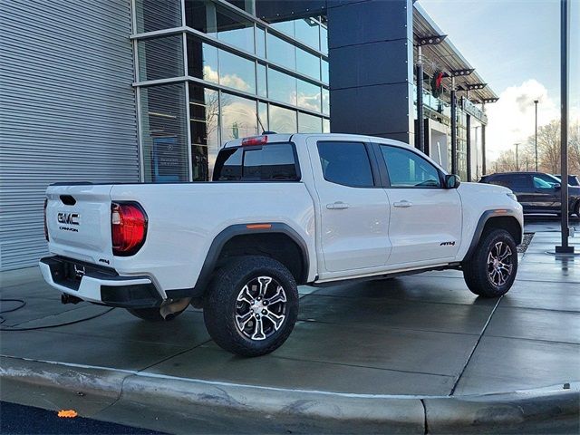 2023 GMC Canyon 4WD AT4