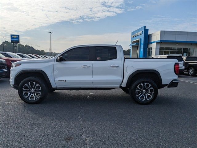 2023 GMC Canyon 4WD AT4