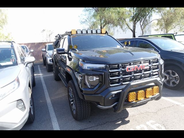 2023 GMC Canyon 4WD AT4