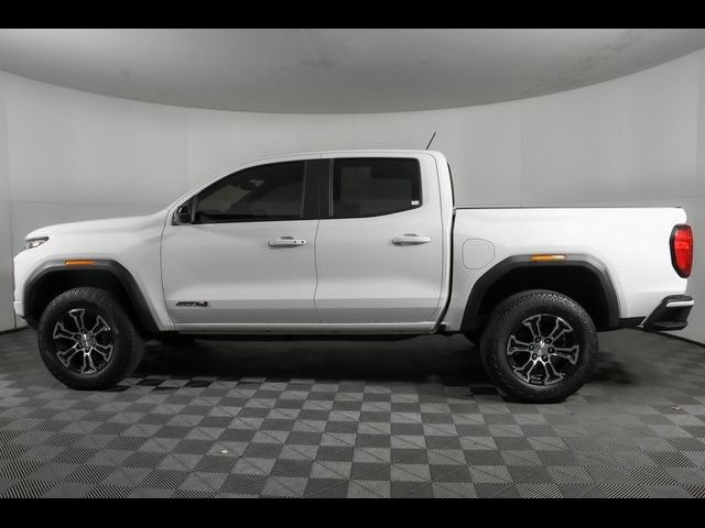 2023 GMC Canyon 4WD AT4