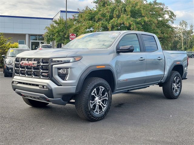 2023 GMC Canyon 4WD AT4