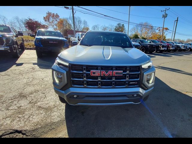 2023 GMC Canyon 4WD AT4