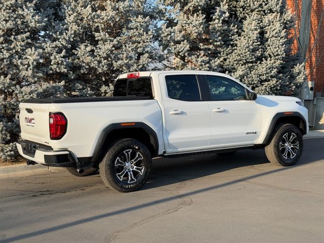 2023 GMC Canyon 4WD AT4