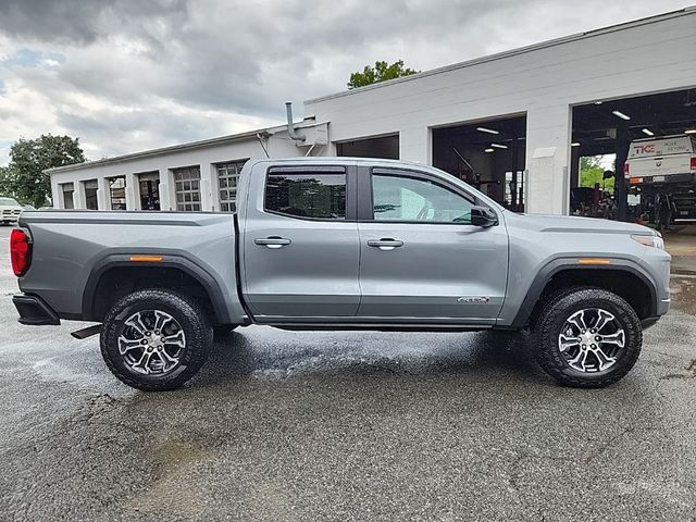 2023 GMC Canyon 4WD AT4