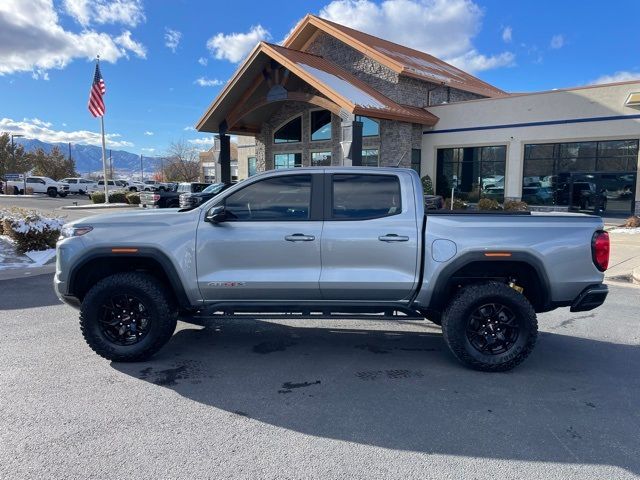 2023 GMC Canyon 4WD AT4X