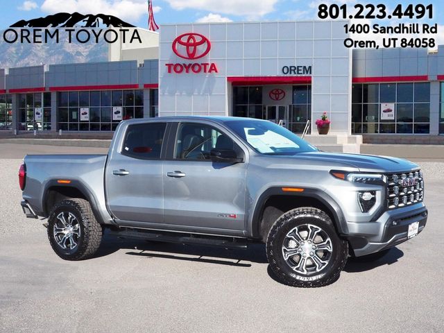 2023 GMC Canyon 4WD AT4