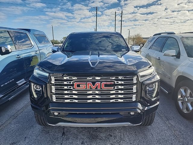 2023 GMC Canyon Denali