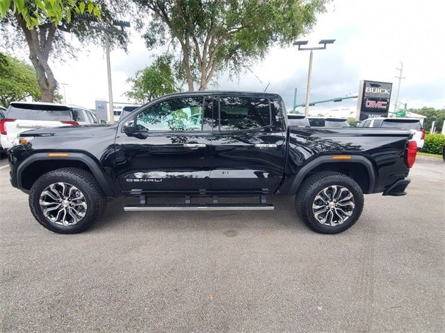 2023 GMC Canyon Denali