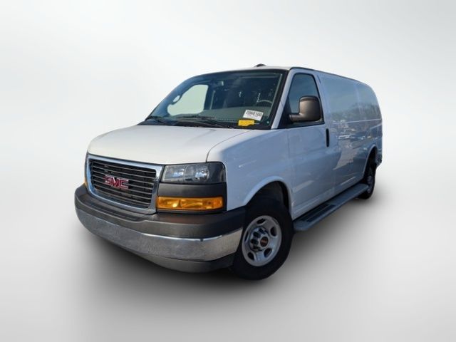 2023 GMC Savana Base