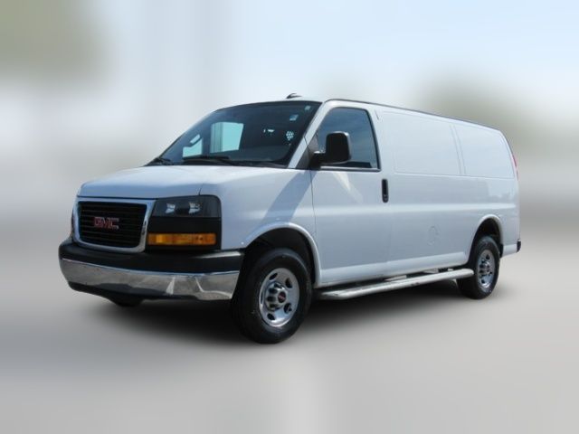 2023 GMC Savana Base