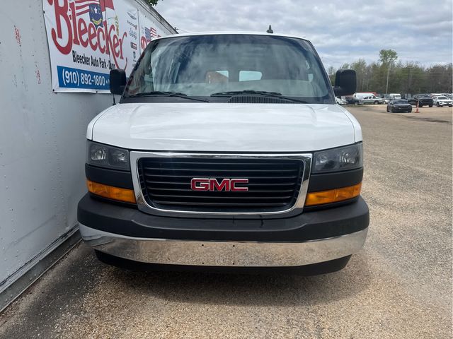 2023 GMC Savana Base